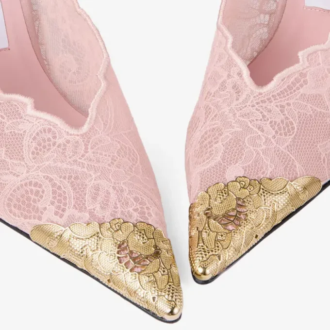 メタルレースディテールをあしらった「ファイズ 100 ローズ」jimmy choo レースパンプス
