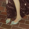ミミ スリングバック 50 ヴェルデ シャイニーナッパレザー スリングバック、jimmy choo パーフォレーテッド・ナッパ・レース・コルサージュ付き