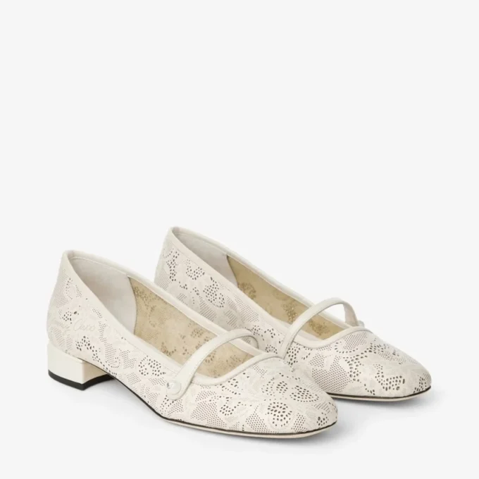 エリサ・バレリーナ・ラテ jimmy choo パーフォレーテッド・ナッパ・レース・バレリーナ・パンプス
