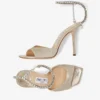 Saeda Sandal 100 プラチナ アイス ダスティ グリッター サンダル（クリスタル装飾付き）